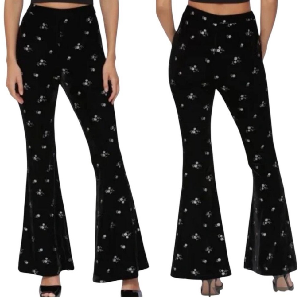 Avec Les Filles Black‎ Velvet Floral Flare Bell Bottom Pants Size S